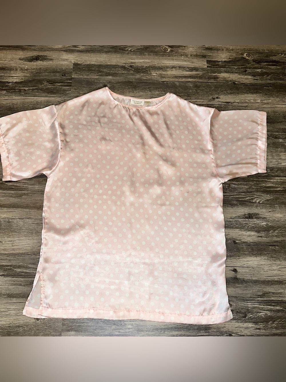Vintage Victoria’s Secret Pink Polka Dot Satin Sleep Top Pajama Shirt Women’s S